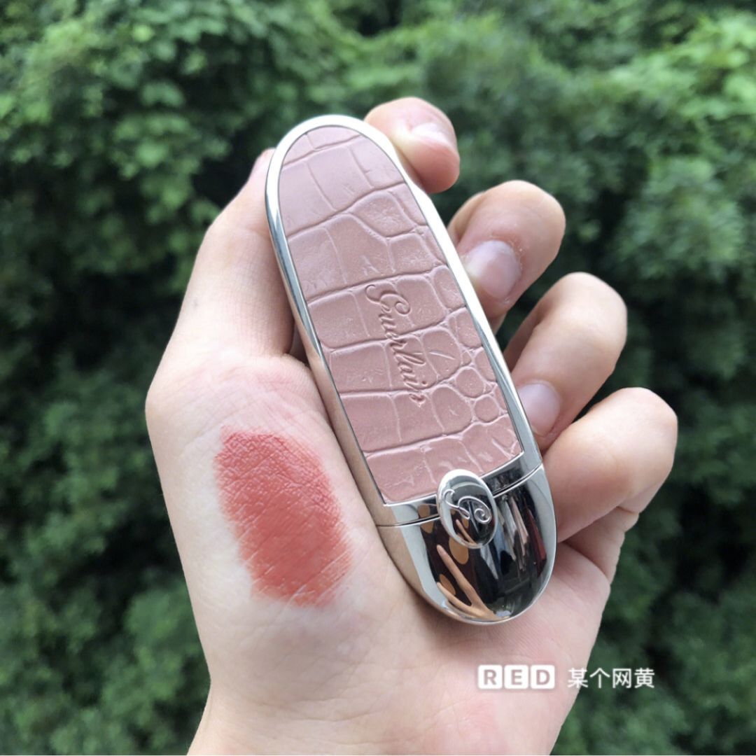 iu的口红色号,iu同款口红