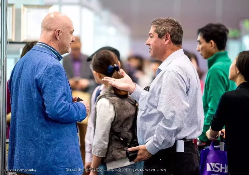 马上！疯狂福利免费送送送！澳中经贸博览年度盛会惊艳墨尔本会展中心！大咖讲座，超级美秀等你来撩⋯