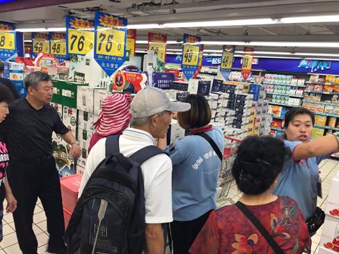 特仑苏和金典牛奶质量咋样啊,光明金典和特仑苏纯牛奶哪个好