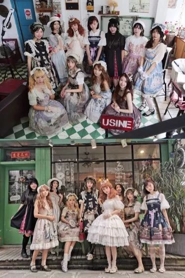 符说｜点击了解90后“装嫩”battle攻略