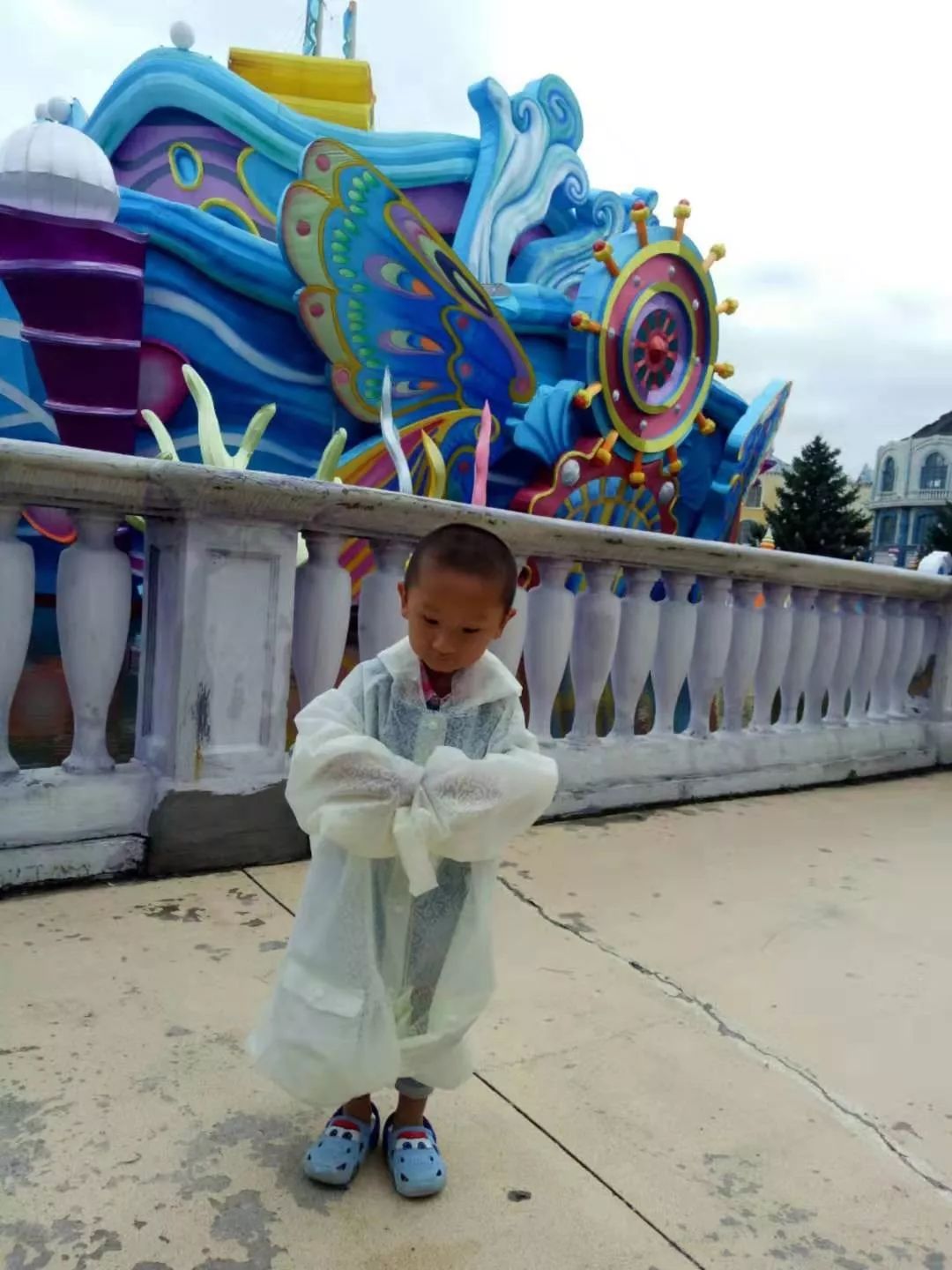 其他培训班上从未见过的高端英语内容，短短一个月我竟然可以和孩子说这么多