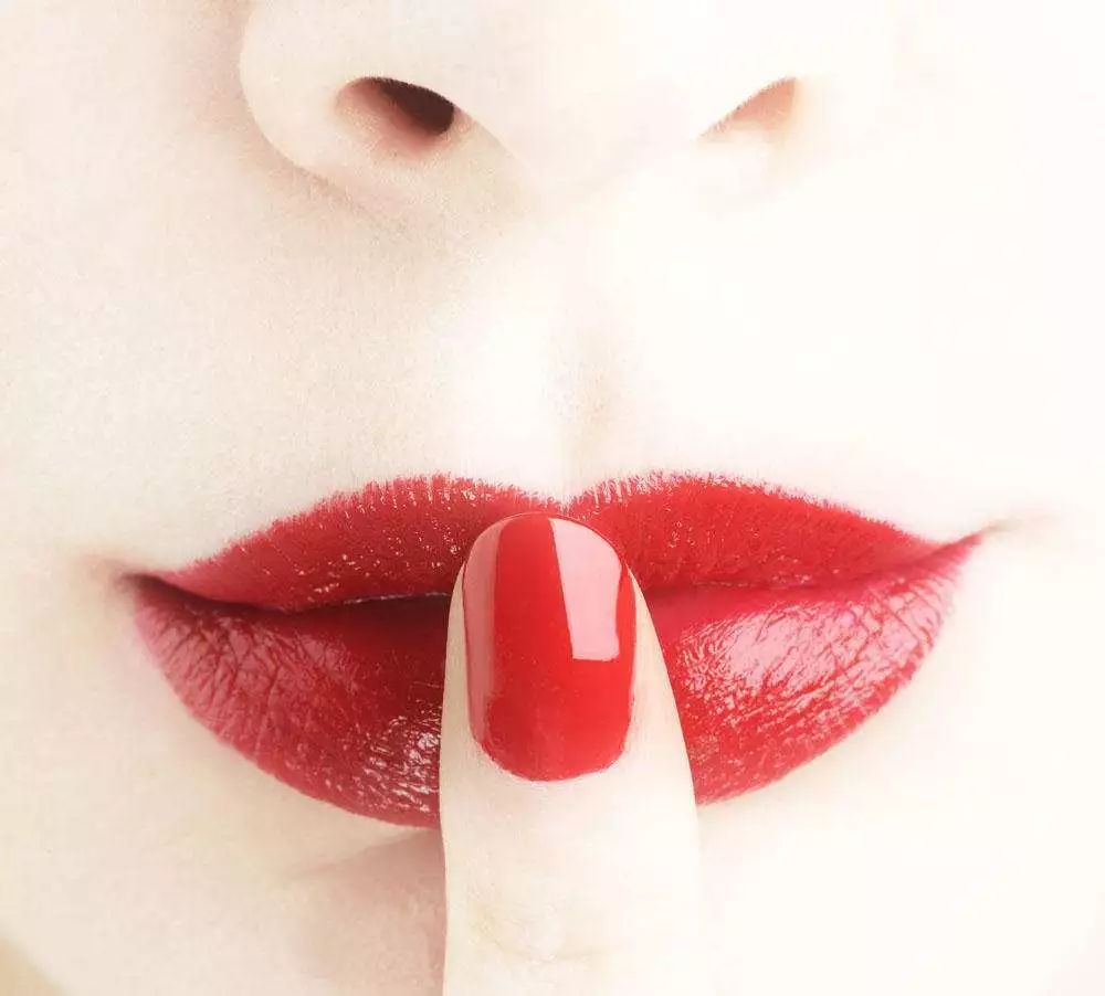 秋季唇周炎犯了怎么办,怎么预防唇炎