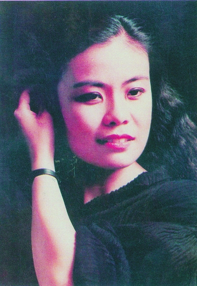 “红衬衫”为什么会满大街流行