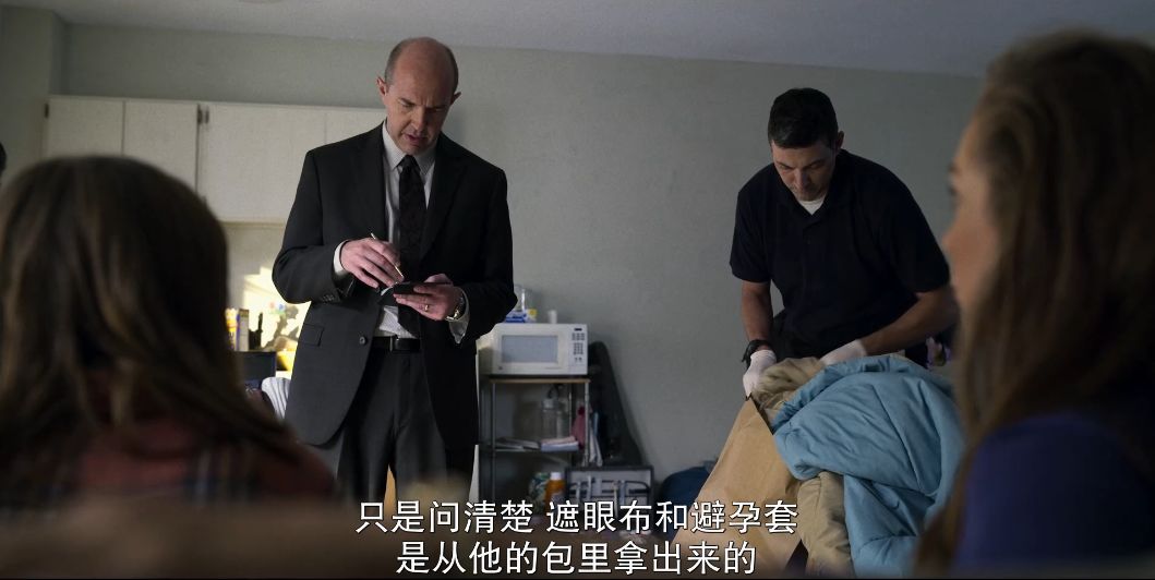 豆瓣9.3分！难以置信的*暴强**案或成年度最佳