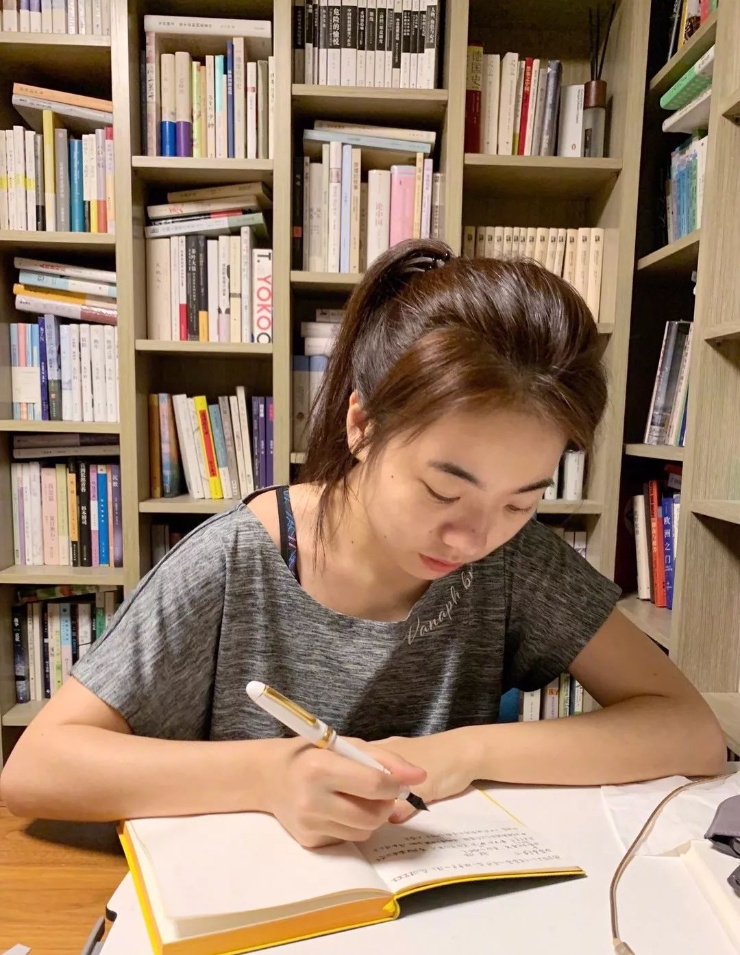 蒋方舟摆脱原生家庭,蒋方舟讲述逃脱的勇敢