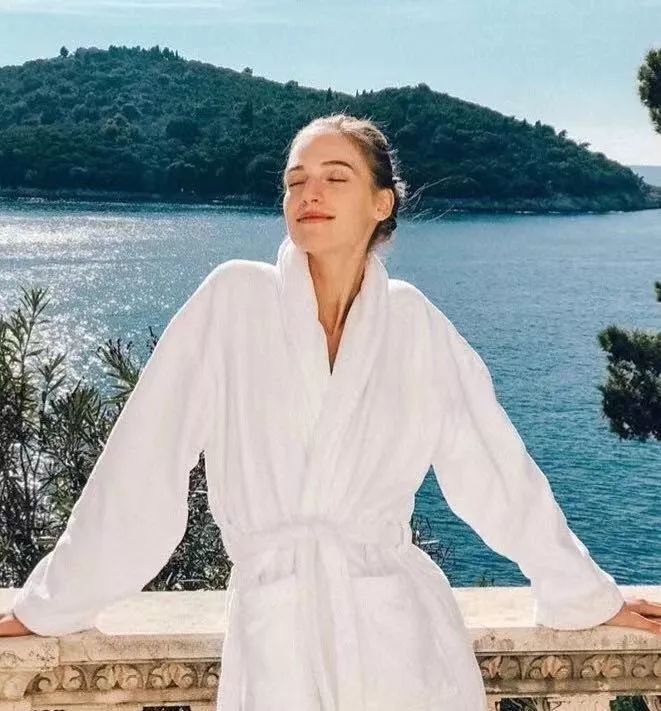 热卖500瓶的面霜专治断崖式变老,超级温和的修护面霜