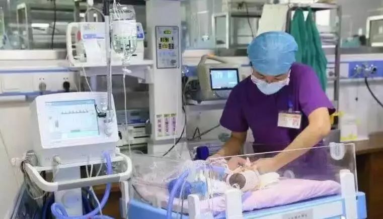 东莞儿童医院住院部,东莞市儿童医院长颈鹿