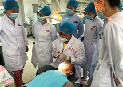 奋力谱写医院高质量发展新篇章,奋力书写新时代发展进步新篇章