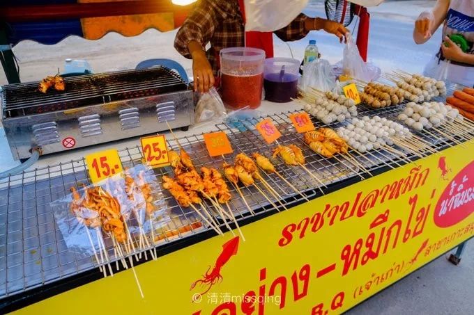 泰国曼谷旅游买青草膏,去泰国旅游带回的青草膏是真的吗