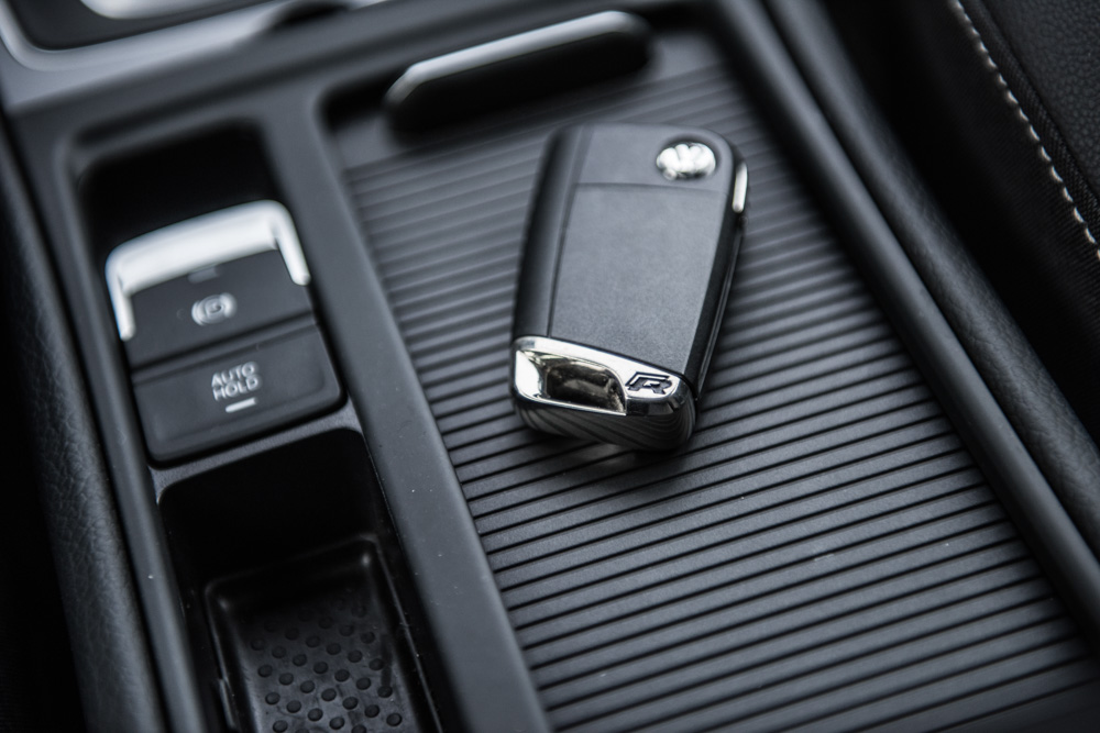 7.5代高尔夫r-line第一视角试驾,7代高尔夫r第一视角