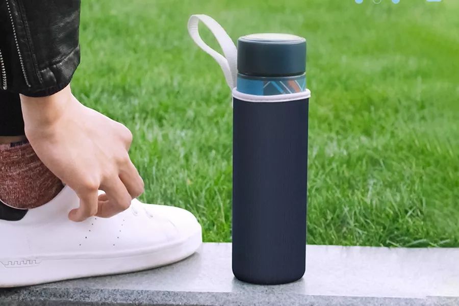 中国人为什么爱穿背心,中国人为什么那么爱奢侈品