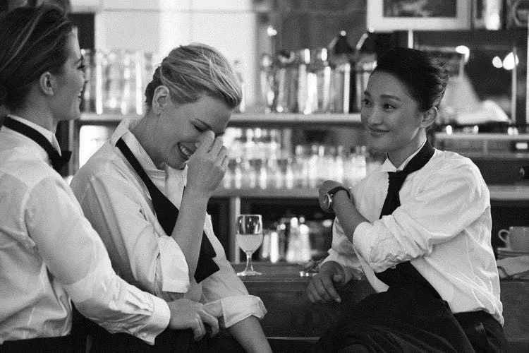 懒癌患者的福音！不怕脏，不会皱的黑科技衬衫，简约又时尚