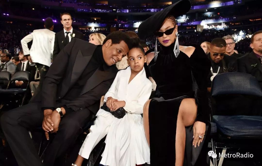 堂堂LiamGallagher学跳舞！谁又能想到呢？|MetroDaily24/7