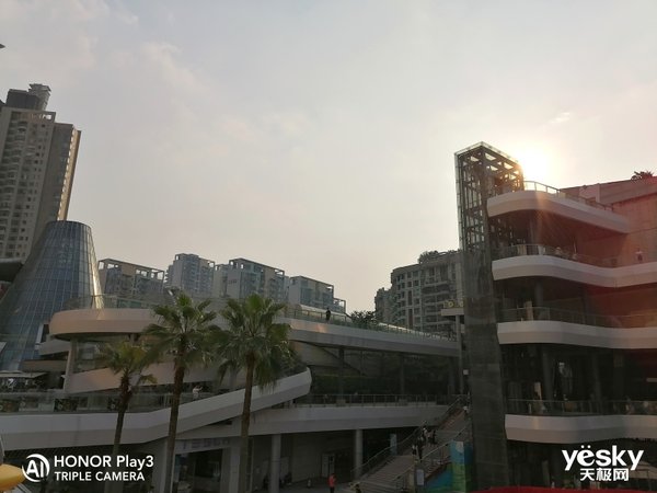 荣耀8x和play3哪个拍照好,荣耀play3和畅享10拍照