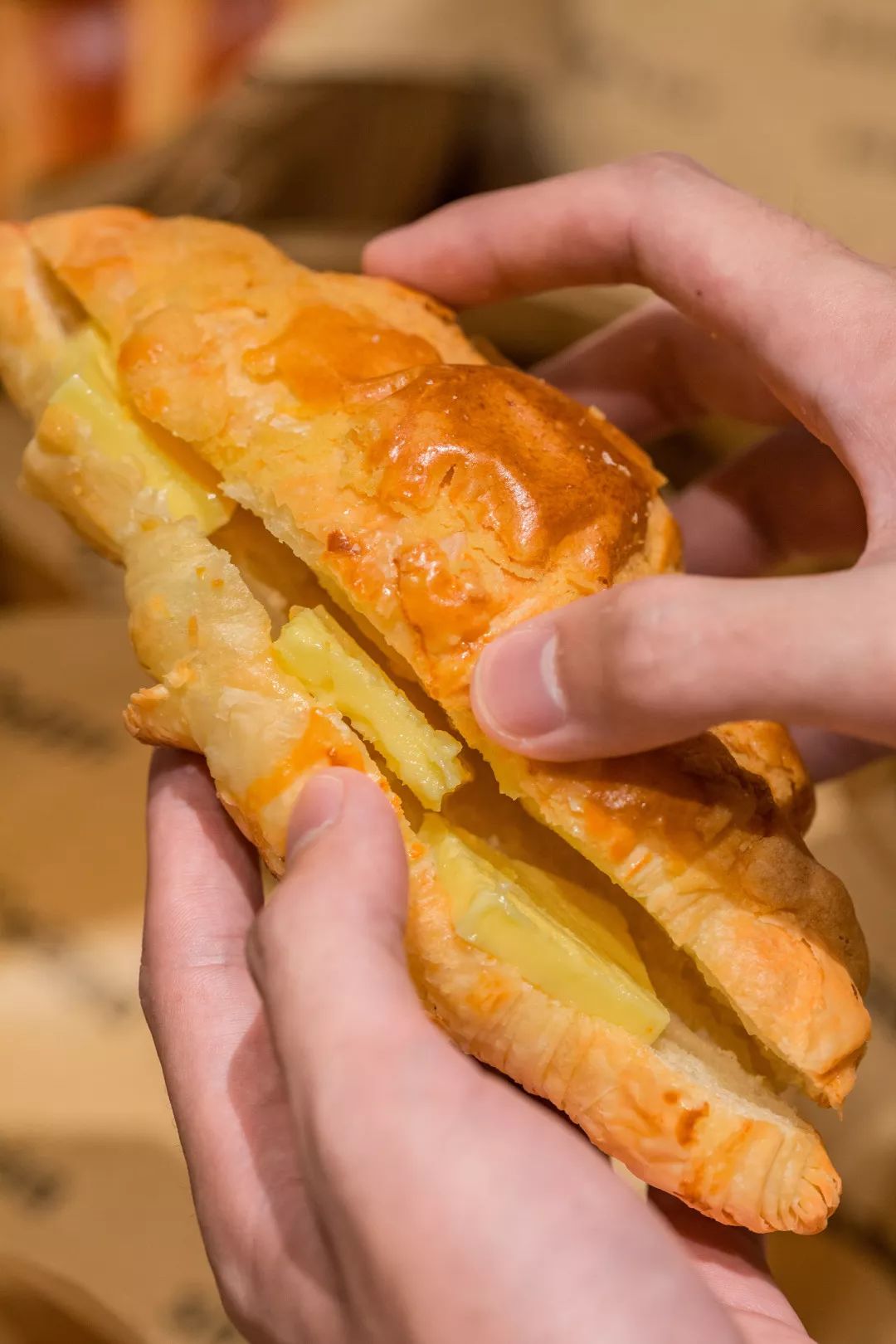 1元起，吃「牛角包之神」，在卖出100万个面包的超级烘焙工坊