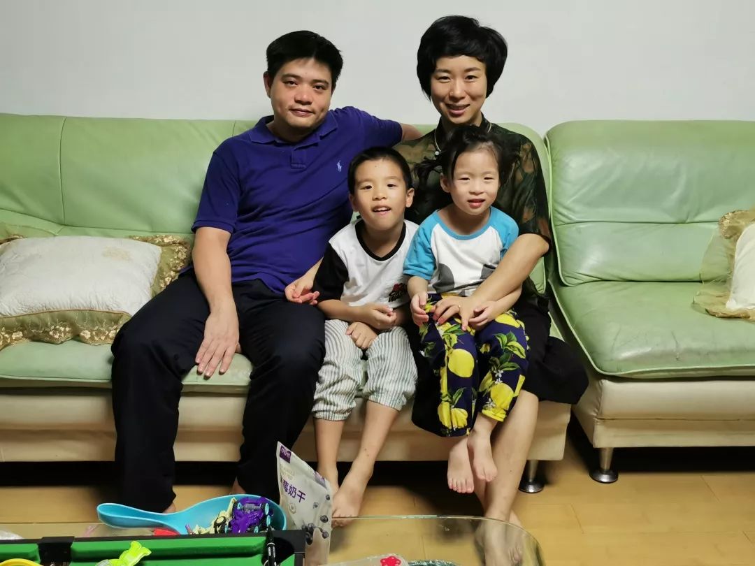 不一样的国庆献礼，福州警宝画出对祖国的爱