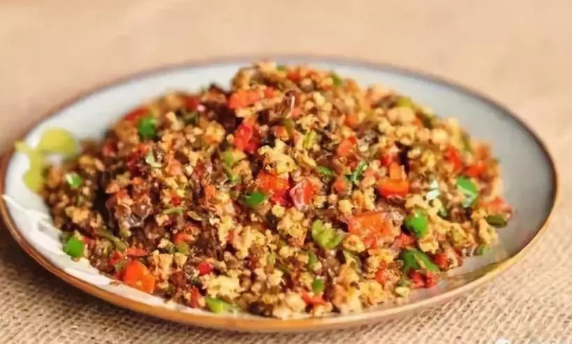 不出昆明就能吃到版纳特色烧烤,不出京城就可以吃遍全国美食