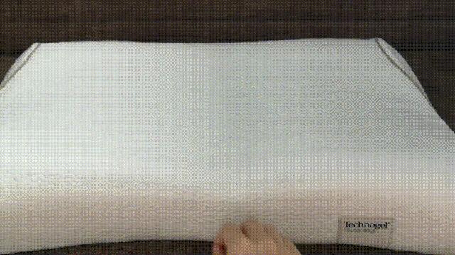 德国专利，最顶级的枕头！舒缓压力、四季通用～将科技与健康完美结合凝胶枕，躺着它真的很舒服