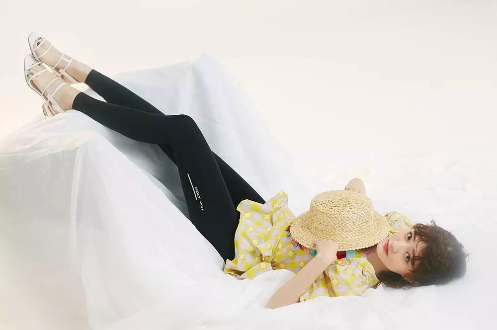 穿搭秋季百搭神裤,牛仔魔力裤穿搭