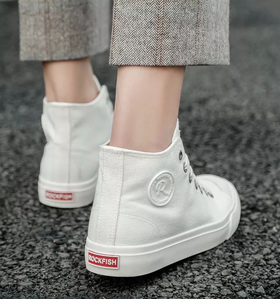 英伦透气帆布鞋,高街超高帮帆布鞋