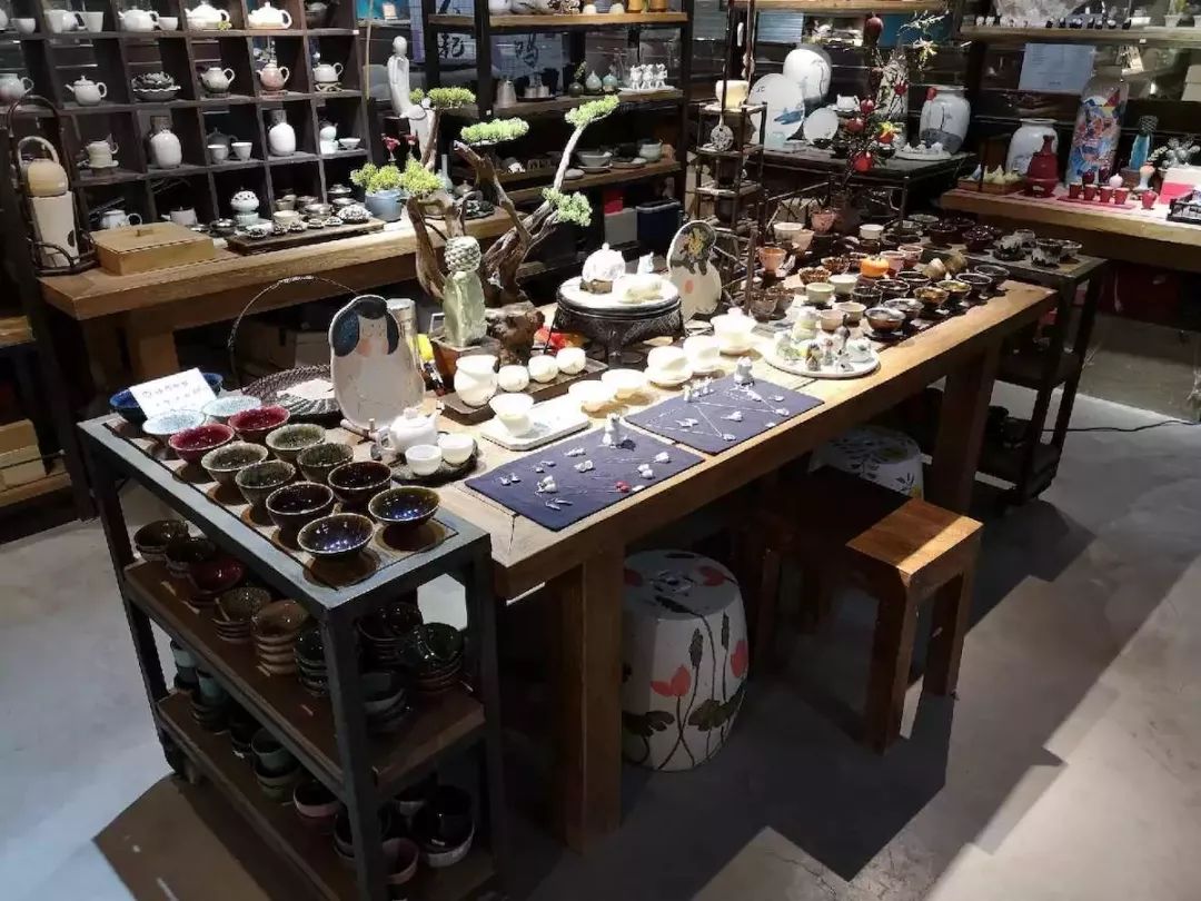 很有高级感的超市店招,最经济实惠的店招