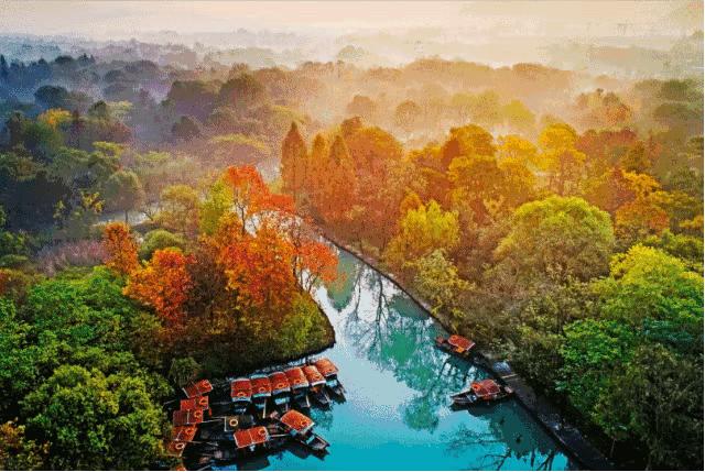 耗时3年的花间堂创始人新作，以船代步揭开杭城小众一面