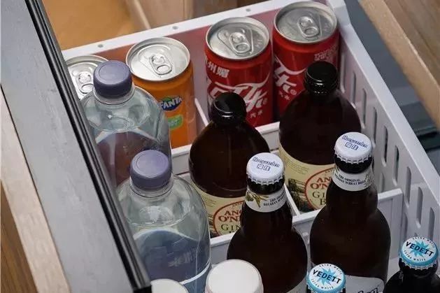 耗时3年的花间堂创始人新作，以船代步揭开杭城小众一面