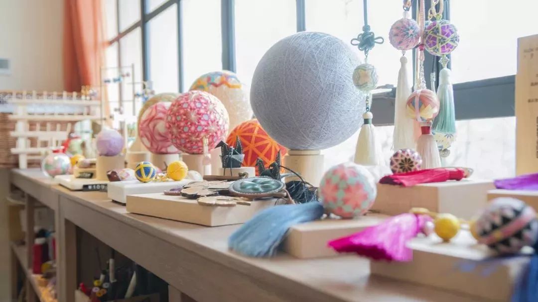 耗时3年的花间堂创始人新作，以船代步揭开杭城小众一面