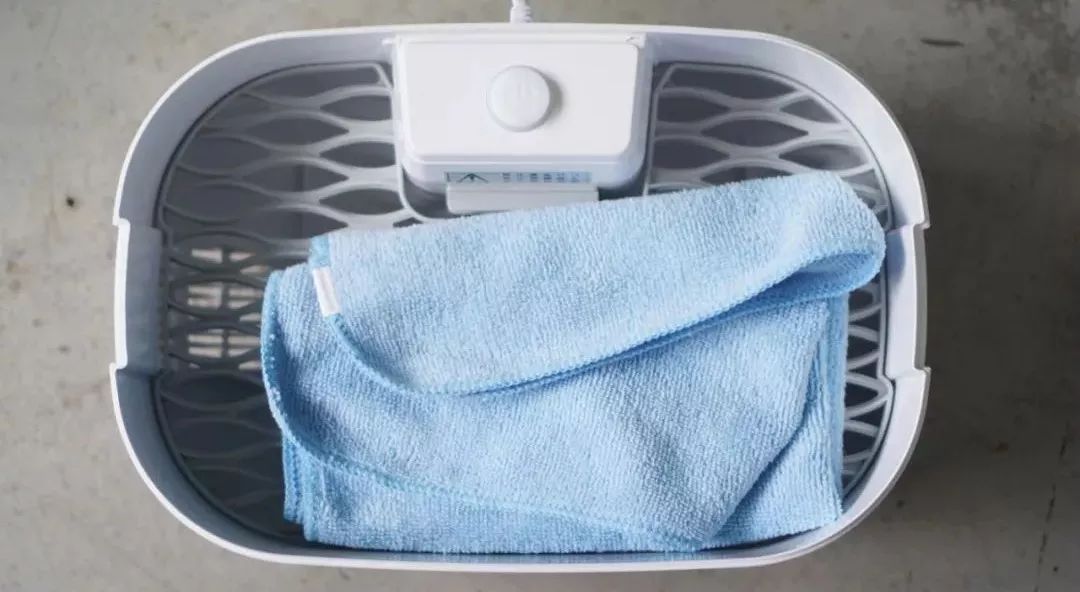 戴着又湿又冷的胸罩出门，简直是人生中最大的痛