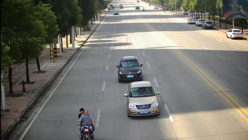 黄石严查违停车,今日黄石违章车辆名单