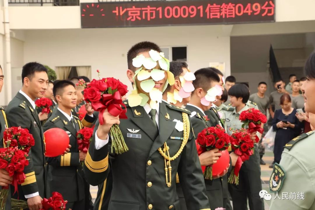 嫁给军人的24位好姑娘,一般都什么人嫁给了军人