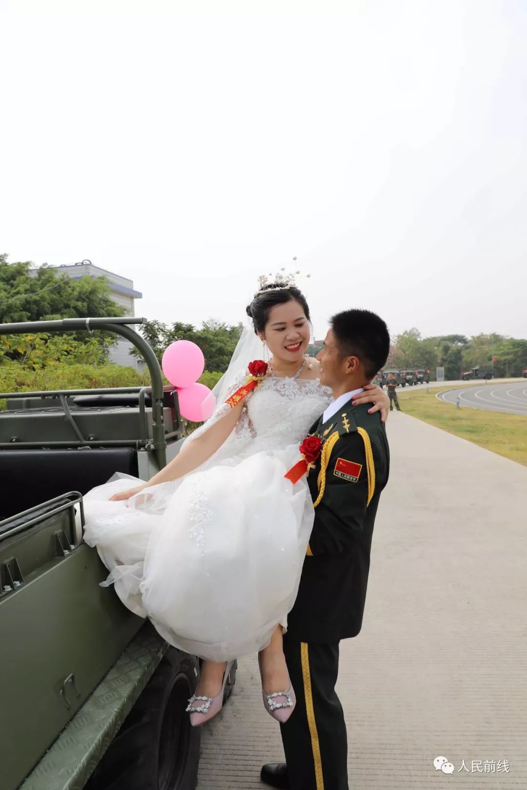 嫁给军人的24位好姑娘,一般都什么人嫁给了军人