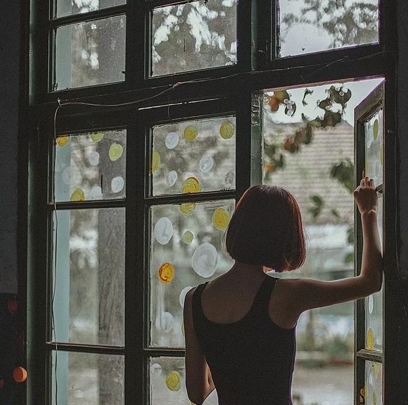 孤独就是一种态度,当你感到孤独时什么是你的慰藉