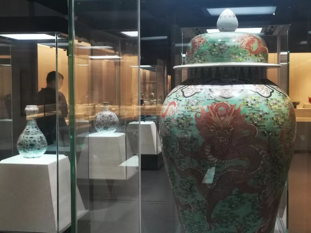 重庆大学建立了一个赝品博物馆,重庆大学赝品博物馆央视