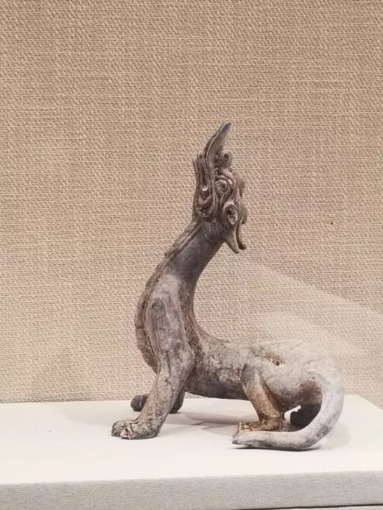 重庆大学建立了一个赝品博物馆,重庆大学赝品博物馆央视