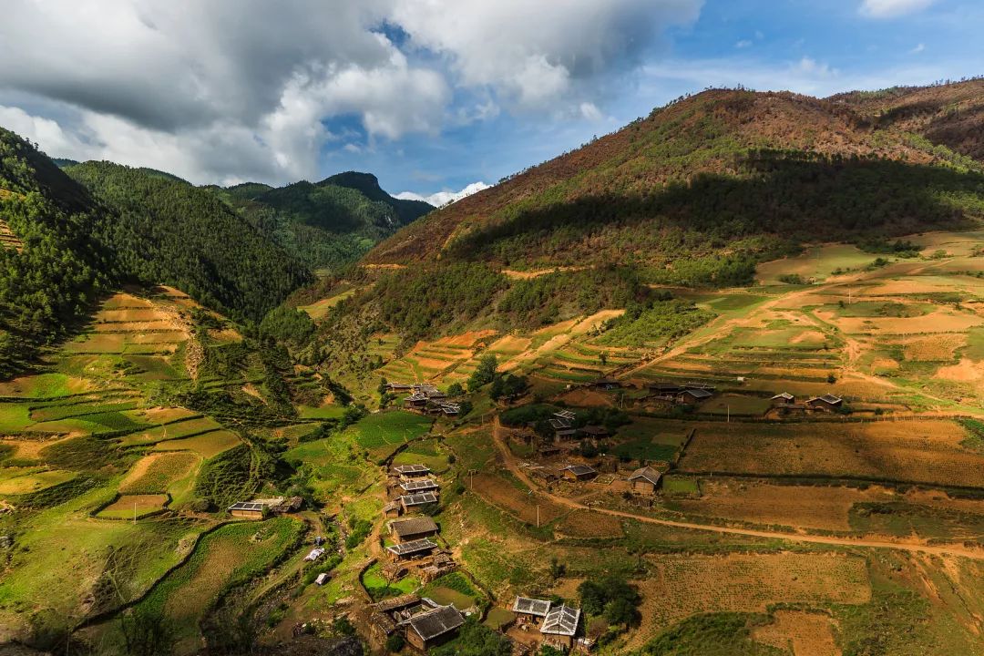 寻找国内十大最美秋色,10月最美秋色