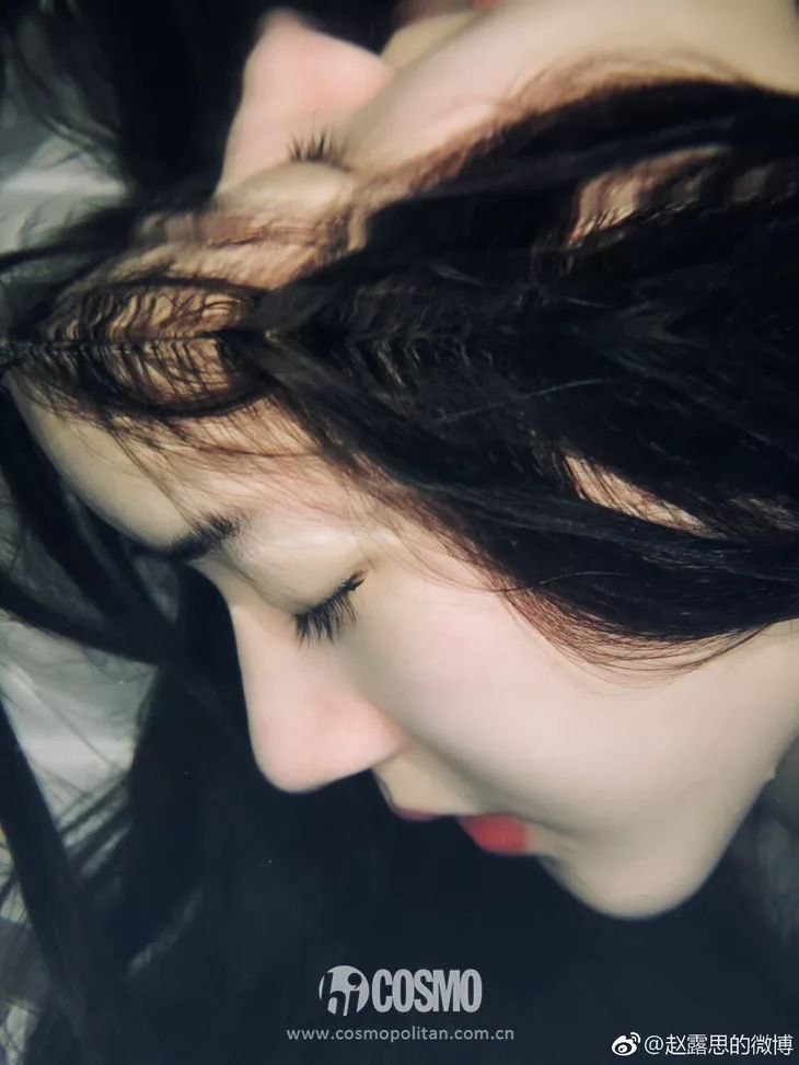 美人计|21岁的赵露思说自己大笑后法令纹卡粉，我听了笑不出来