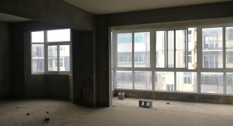 南昌最新拍卖房,南昌挂牌100万房子还价多少合适