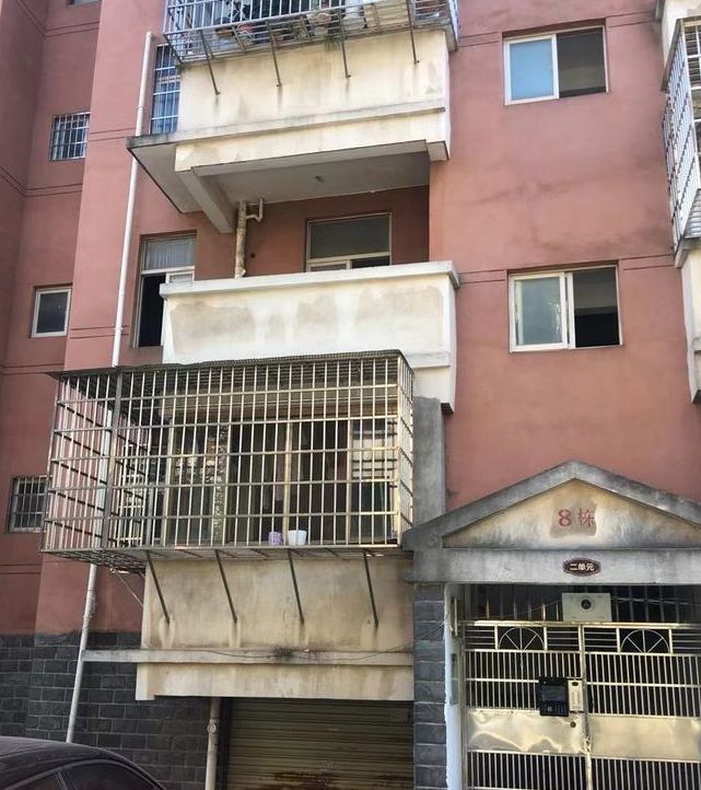 南昌最新拍卖房,南昌挂牌100万房子还价多少合适