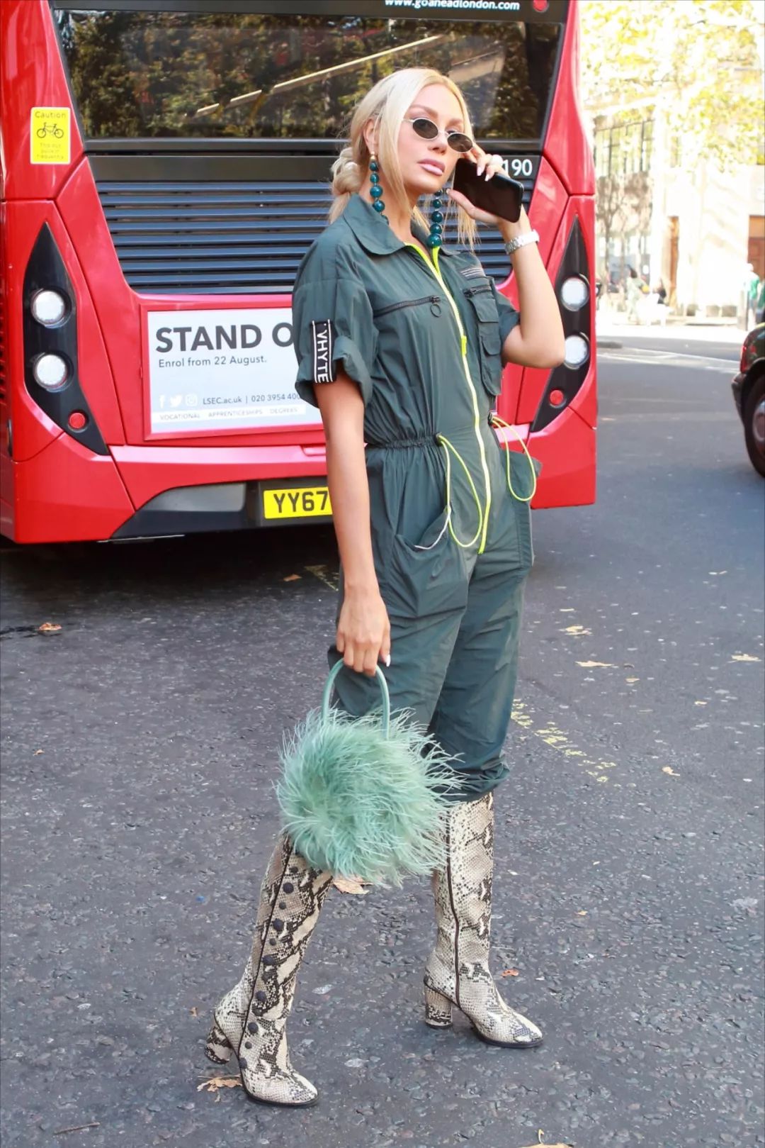 种草鹅现在穿什么,种草鹅穿什么鞋子好看