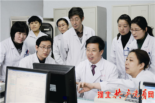 与祖国共奋进,与祖国共奋进共发展