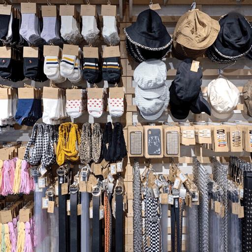 不用代购就能买到的爽肤水,宝石蓝针织宋妍霏同款