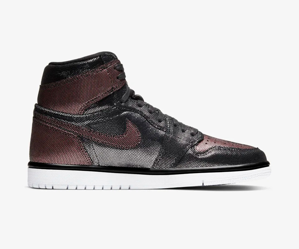 日本哪里有卖aj1,aj1日本限定灰银正品对比