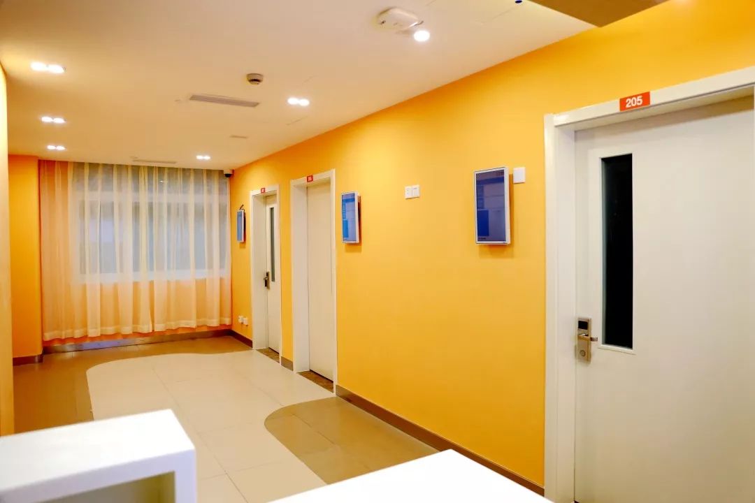 长宁区妇幼保健院搬迁后地址,长宁区妇幼保健院和六院对比