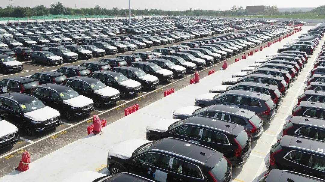 硬核举措推动服务业回暖复苏,激活中国经济新动能的三个着力点