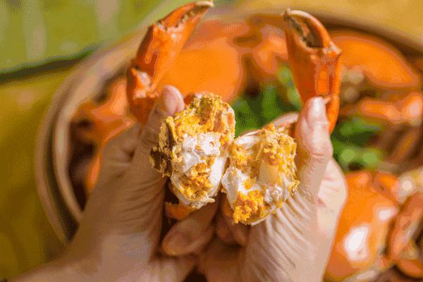 厦门首单！“螃蟹绑大绳”被罚6000多，螃蟹销货款没收！举报看这里→→