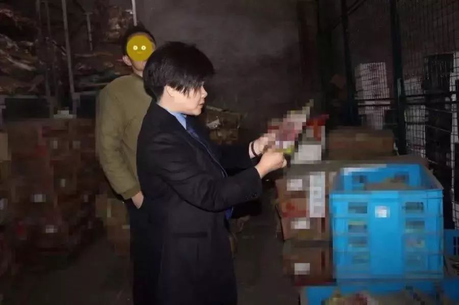 过期的牛肉怎么处罚,过期一年的冷冻牛排