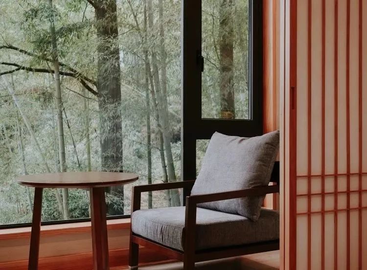 自驾游12个人住民宿,住200左右民宿3天1500左右