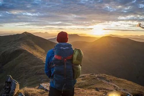 户外迷路怎么办？记住这6点，关键时刻能救命