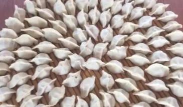 饺子包好了直接煮,包好的饺子怎么放冰箱不粘不裂开